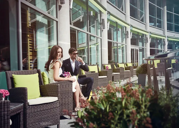 Top Hotels in Manchester with Luxurious Hot Tubs