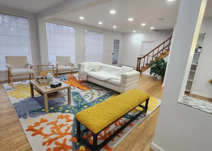 Top Hotels in Downtown Long Beach, CA