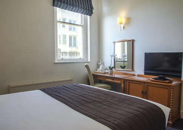 Best Cheap Hotels on Brighton's Iconic Seafront