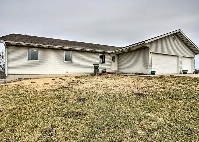 Top-Rated Hotels Close to Buffalo Bills Stadium