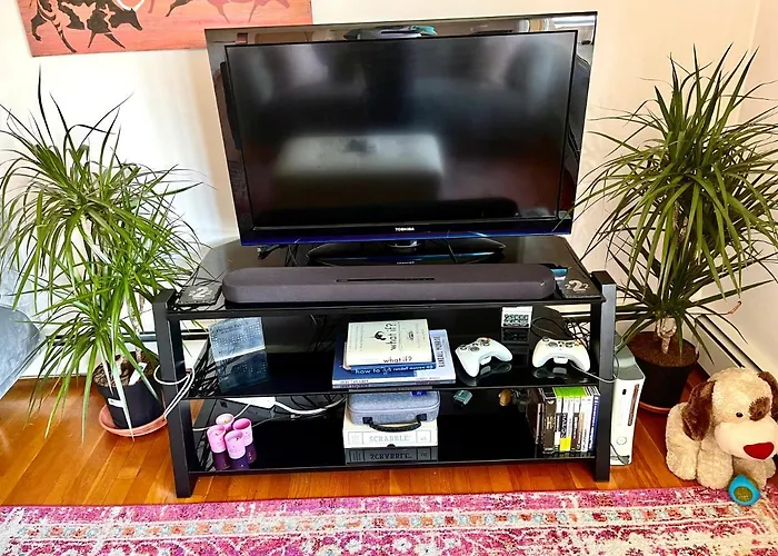 Top Hotels in Revere, Boston's Scenic Getaway