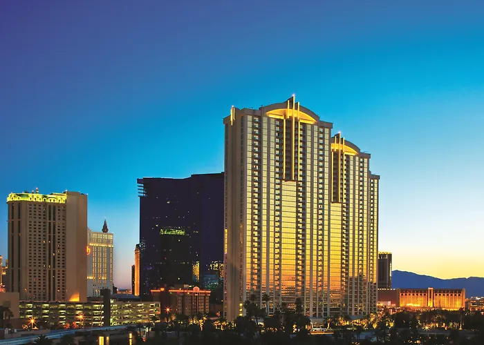 Best Hotels in Las Vegas for Unforgettable Stays