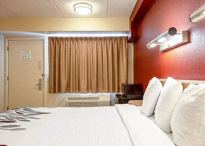 Top Hotels Near Erie PA for Memorable Stay