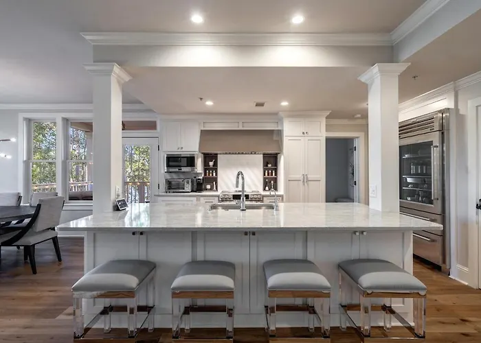 Top Hotels Close to Greensboro Airport