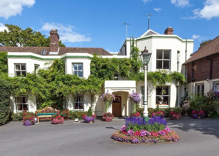 Top Hotels in Lymington for Memorable Stays