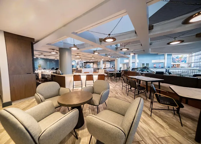 Best Long Beach CA Hotels