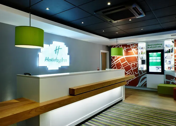 Top Hotels in Brentford UK for Unrivaled Stays