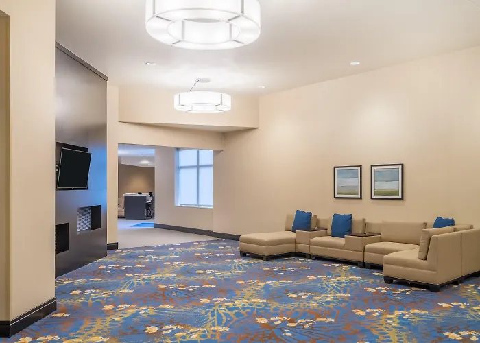 Top Hotels in Terre Haute