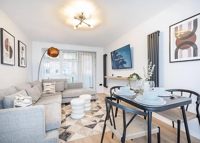 Top Cheap Hotels in Romford, Essex