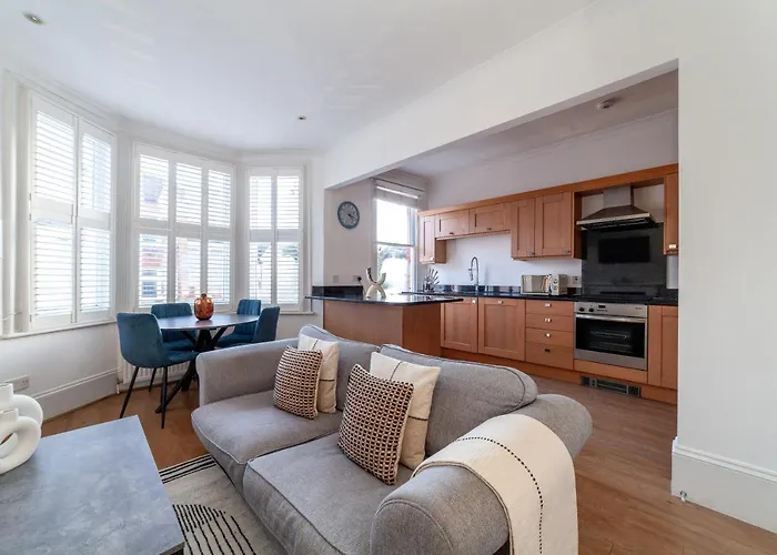 Best Hotels in Richmond-upon-Thames for a Relaxing Stay