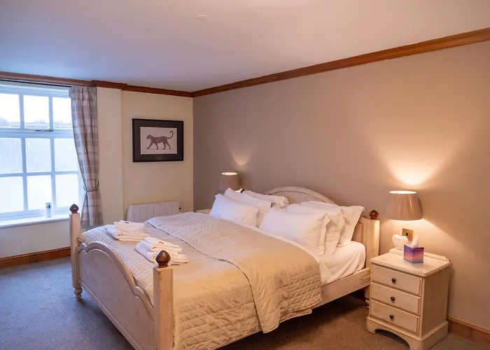 Best Hotels Near Chichester Train Station