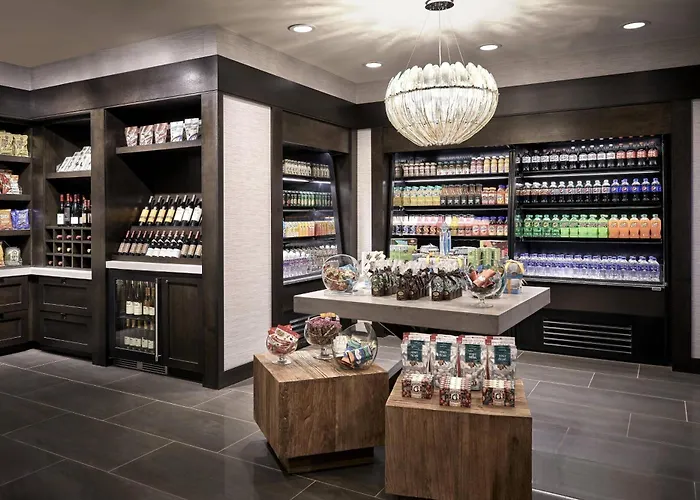 Top-Rated Hotels in Downtown Seattle Awaits