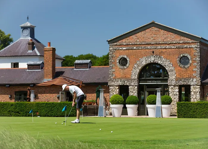 Choosing from the Best Hotels Around Watford for Your Stay in Hertfordshire