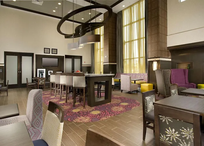 Best Hotels in Cheektowaga