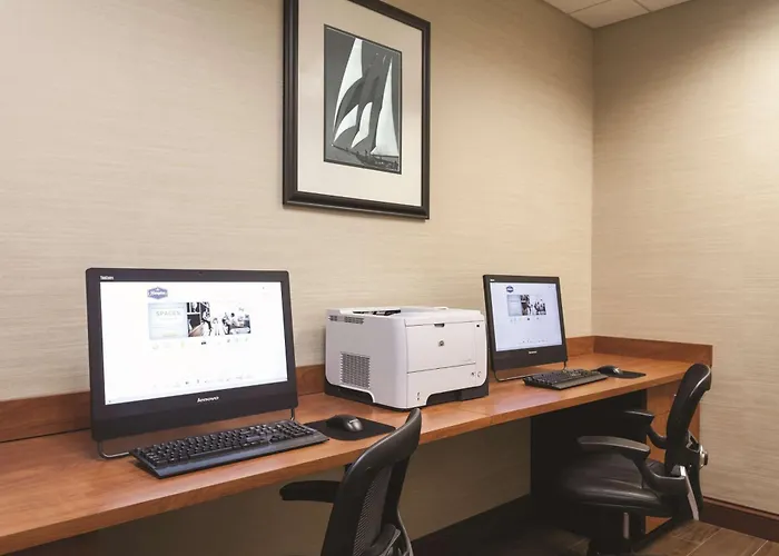 Premier Stays in Mystic's Coastal Charm