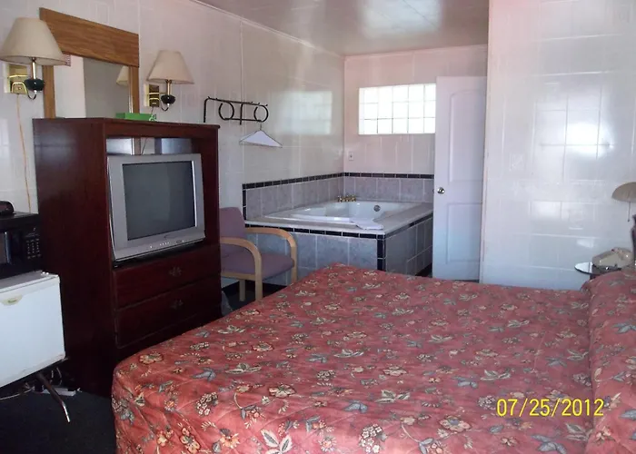 Top Hotels in Hanover Indiana for a Scenic Getaway