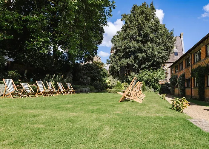 Best Hotels in the Winchester Area