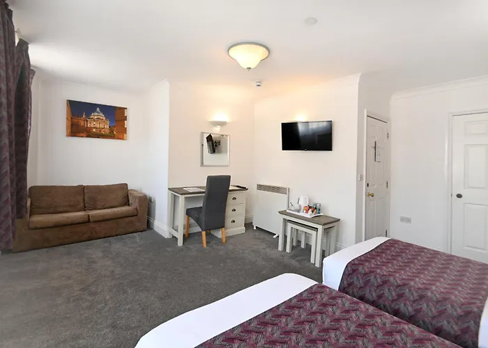 Top 4 Star Hotels in Oxford City Centre