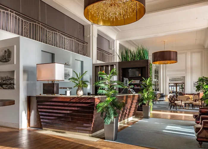 Top Eastbourne Hotels with Convenient Car Parking