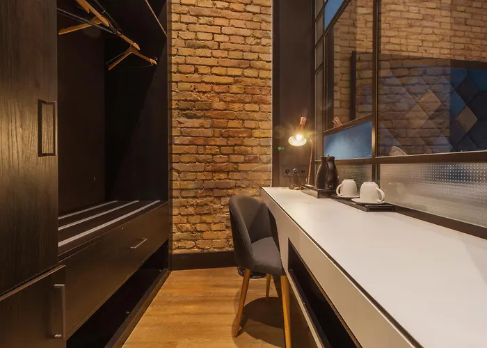 Top Apartment Hotels in Budapest: Comfort and Convenience Await