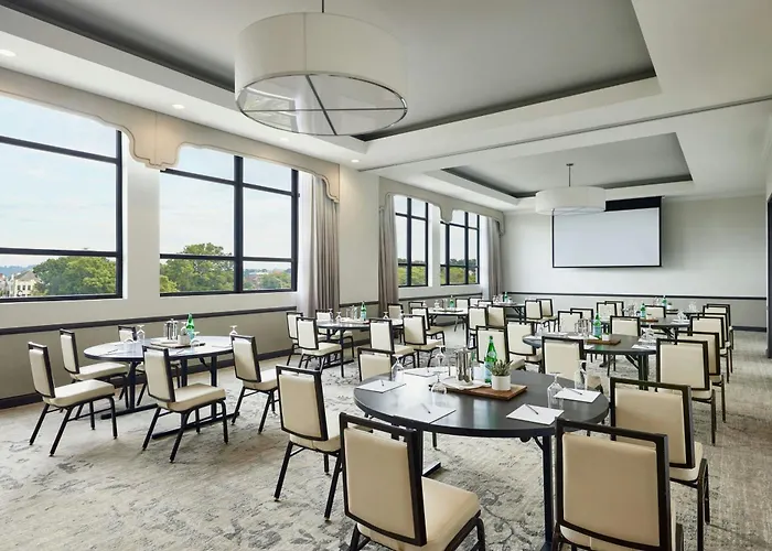 Top Hotels in Downtown Chattanooga for All Travelers