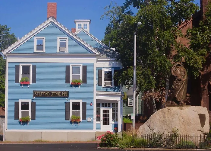 Best Salem Hotels for An Enchanting Stay