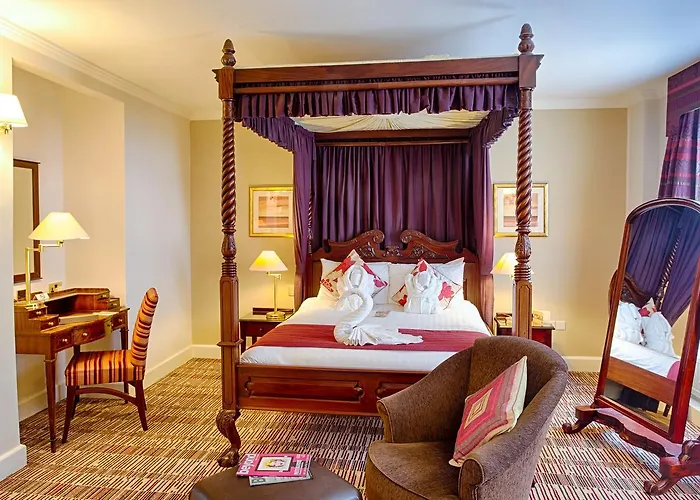 Best Harrogate Hotels Offering Fantastic Entertainment