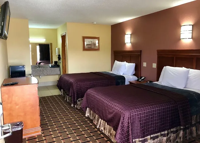 Premier Hotels in Indianola MS