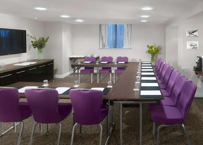 Top Hotels with Spa Facilities in Vibrant Bristol