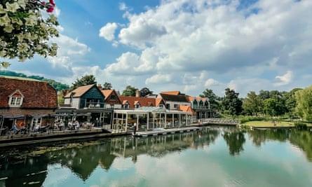 Slip up to the Swan, Berkshire.