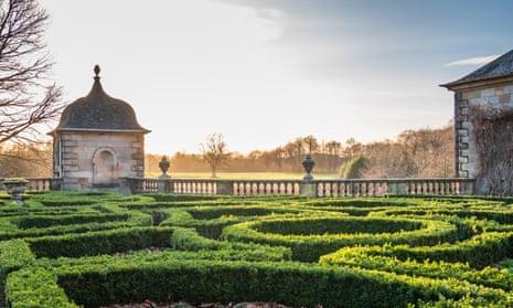 The maze at the side of Pollok House in Pollok Country Park.