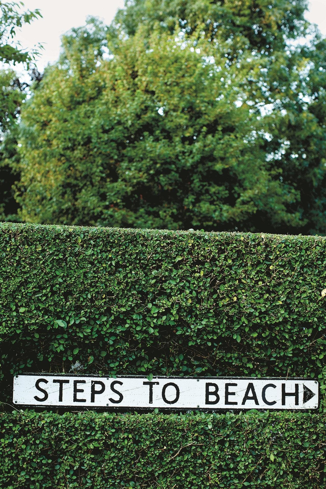 'Steps to the beach' sign Yorkshire